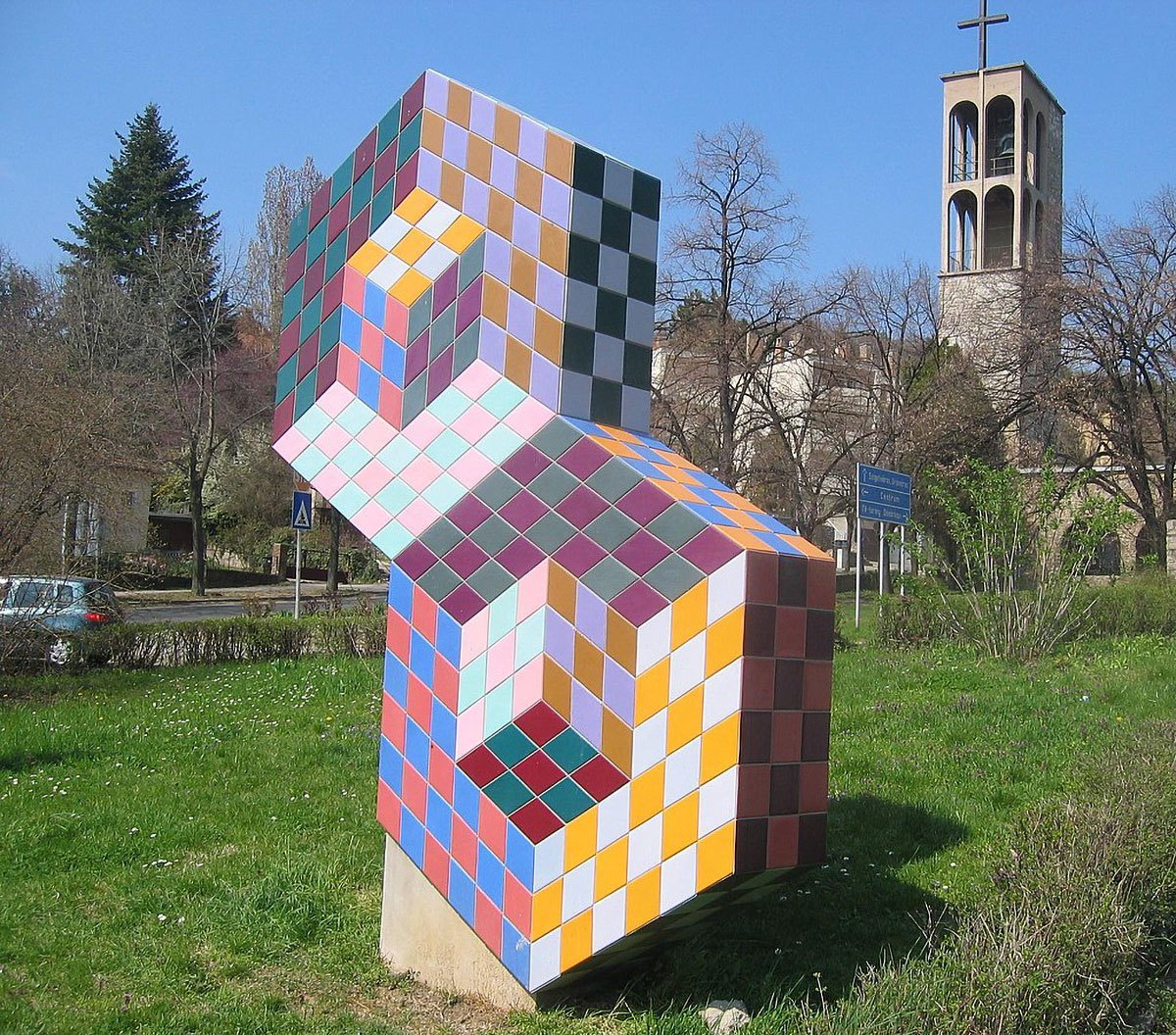19 Rodzajów Sztuki Abstrakcyjnej: Charakterystyka i Artyści Victor Vasarely Rzeźba W Peczu  abstrakcyjna sztuka cechy