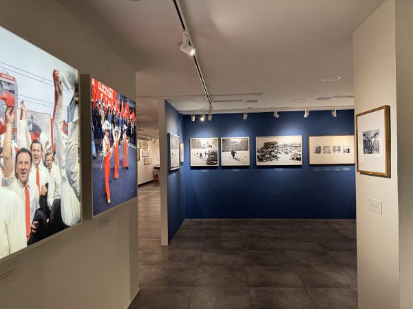 Wystawa „PRZY OKAZJI. Nieznane fotografie Romualda Broniarka” w Domu Spotkań z Historią Img 0414  fotografia prl